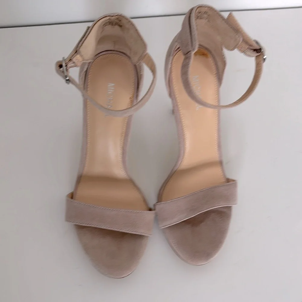 Michael Kors Heels 10 Samantha Nude Suede Ankle Strap Quiet Luxury Romantic Glam - Picture 4 of 13